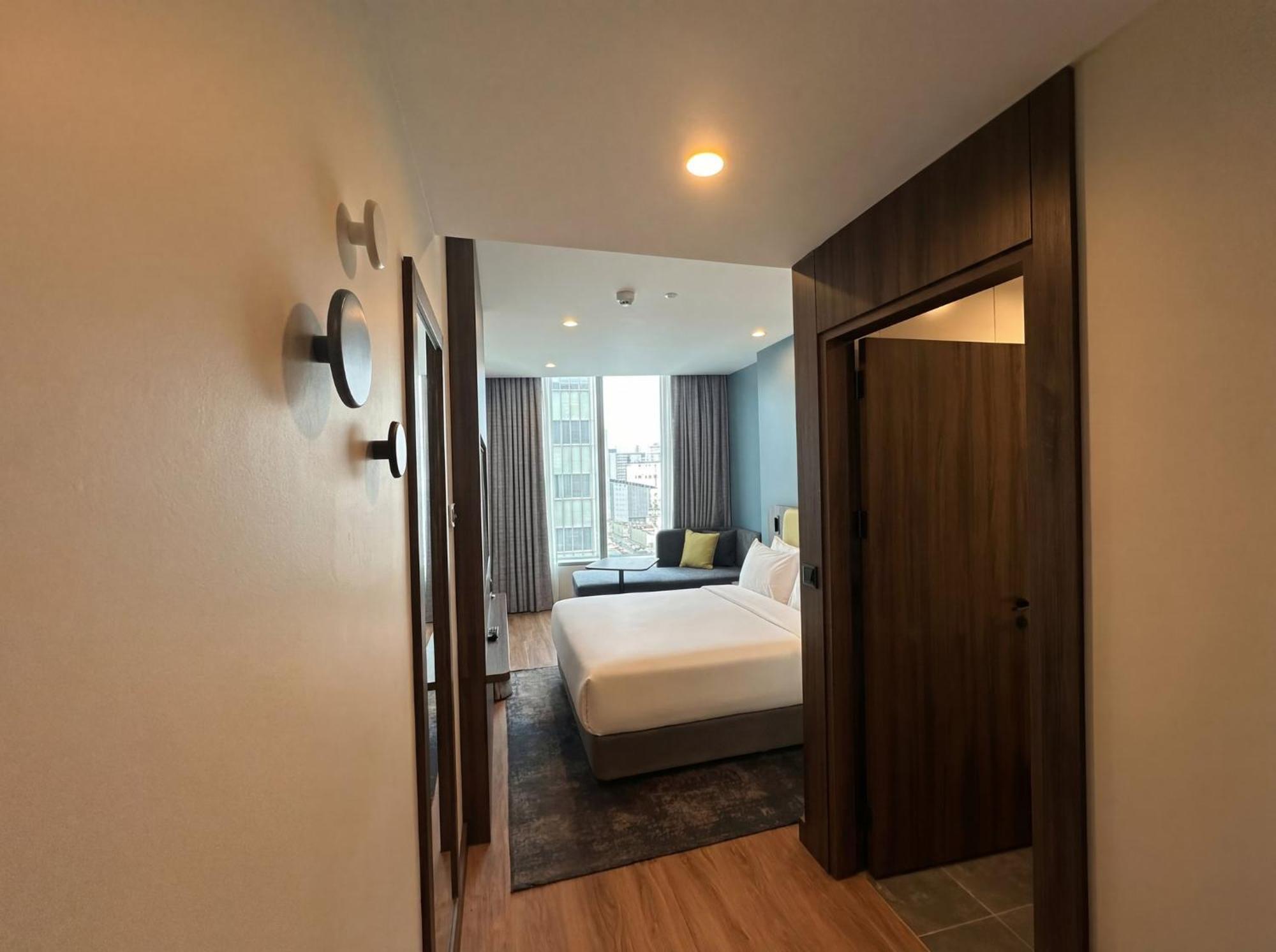 Holiday Inn Express Istanbul - Airport Arnavutkoy By Ihg — Photos 1